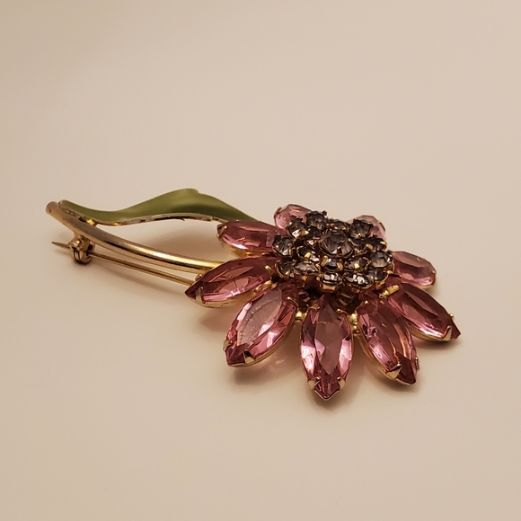 Beautiful 2- 1/2" FLOWER BROOCH Pin Pink Rhinestones - Picture 5 of 12